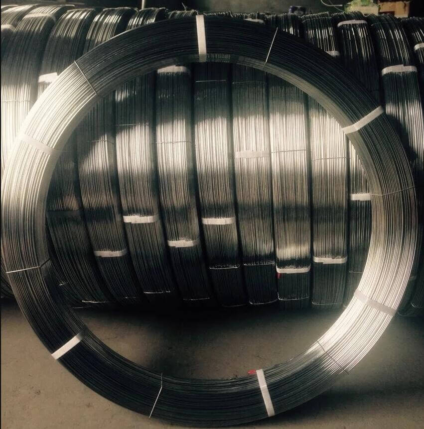 China high quality low price hot dipped 1.8*2.2 oval hot-dipped galvanized steel wire for Uruguay pasture fence